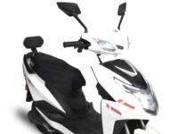 Komaki opens 300th dealership