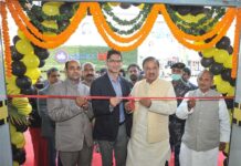 Carandbike.com opens first used car retail superstore