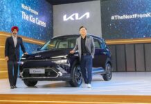 Kia Carens debuts in India