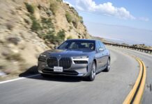 BMW Group maintains No. 1 position in global premium segment