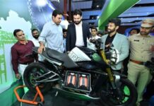 Minister KT Rama Rao unveils Gravton Motors’ new e-bike ARQ