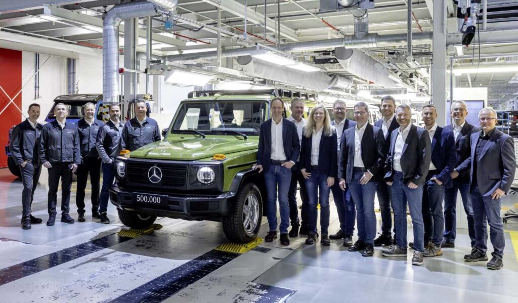 Mercedes celebrates 500,000th G-Class | Autoguideindia