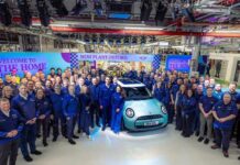 MINI Plant Oxford celebrates start of production of the new MINI Cooper