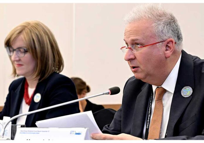 Hyundai--at-CEM16