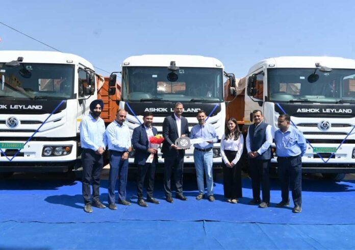 Ashok-Leyland-Truck
