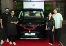 JSW MG Motor India presents the Presidential MG M9 to Music Maestro Shankar Mahadevan