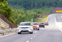 VinFast sets national record, Surpasses 100,000 vehicle sales in just three quarters