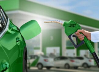 E20 Fuel in India: Benefits, Risks and its Real Impact on Vehicles and Economy