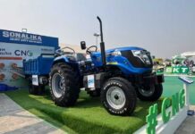 Sonalika unveils CNG/CBG Tractor at Agrovision 2025