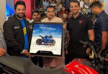 Union Minister Nitin Gadkari inaugurates Ultraviolette’s 40th Experience Centre in Nagpur