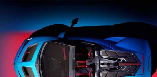 Lamborghini Fenomeno Roadster debuts with V12 Hybrid Powertrain