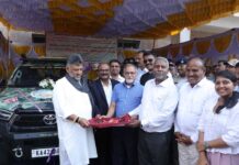 Toyota Kirloskar Motor strengthens emergency response with Hilux vehicles in Karnataka