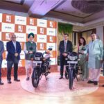 Hero MotoCorp launches Flex-Fuel Splendor & HF Deluxe motorcycles