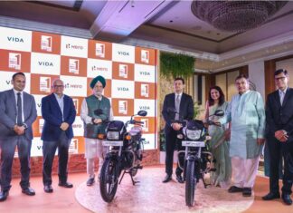 Hero MotoCorp launches Flex-Fuel Splendor & HF Deluxe motorcycles