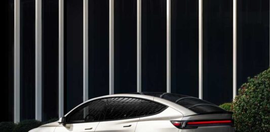Tesla begins deliveries of Model Y L in India; Six-seater Electric SUV priced from ₹61.99 lakh
