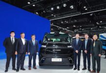 WeRide, Geely Farizon and Kwoon Chung partner to develop right-hand-drive robotaxis