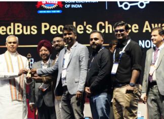 zingbus signs MOUs with 50 bus operators, Plans 200+ Maxx and Electric Buses