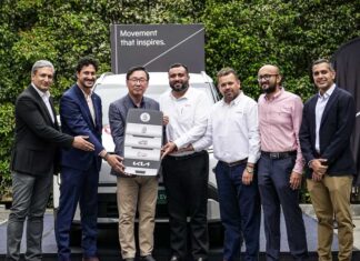 Kia Carens Clavis EV surpasses 1,100 Corporate Fleet Units, Bags 100-Unit Refex Mobility Order