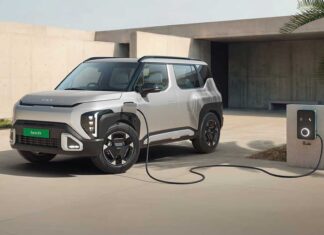 Kia Syros EV sets National Record with 150 deliveries in Kochi