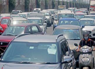 Maharashtra leads Passenger Vehicle sales in Q1 FY27 with 1.47 lakh units: SIAM
