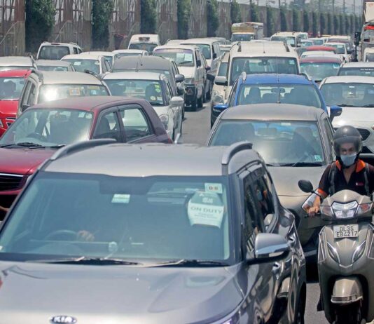 Maharashtra leads Passenger Vehicle sales in Q1 FY27 with 1.47 lakh units: SIAM