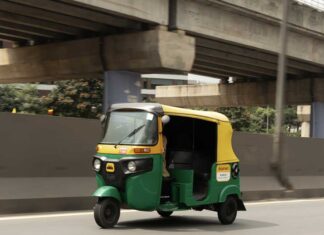 Exponent Energy completes 200 EV Autorickshaw Retrofits in Bengaluru