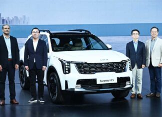 Kia enters premium three-row SUV segment with Sorento at ₹27.99 lakh