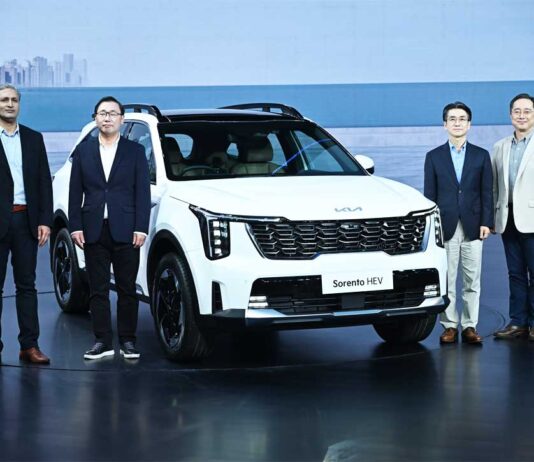 Kia enters premium three-row SUV segment with Sorento at ₹27.99 lakh
