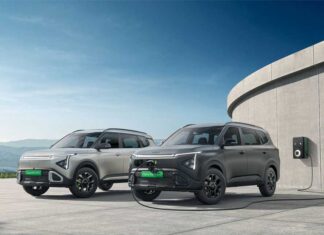 Kia India extends Carens Clavis EV Battery Warranty to 15 Years